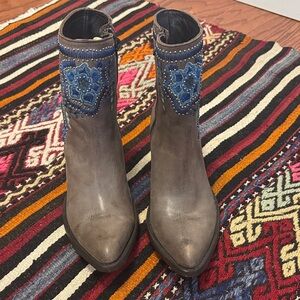 Double D Ranch Blue and Gray Heeled Boots
